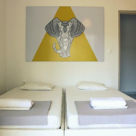 Nei Epivates Rental Rooms 50M From The Beach Néoi Epivátai Extérieur photo