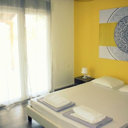 Nei Epivates Rental Rooms 50M From The Beach Néoi Epivátai Extérieur photo