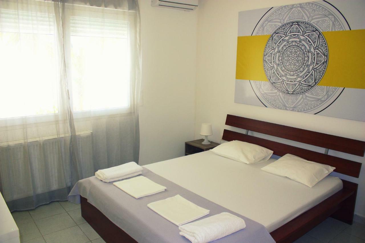 Nei Epivates Rental Rooms 50M From The Beach Néoi Epivátai Extérieur photo