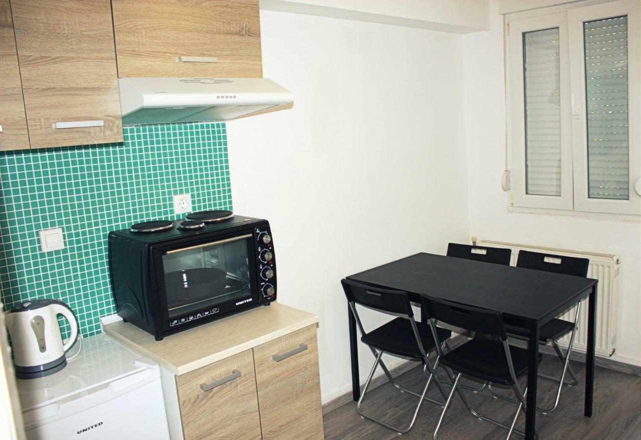 Nei Epivates Rental Rooms 50M From The Beach Néoi Epivátai Extérieur photo